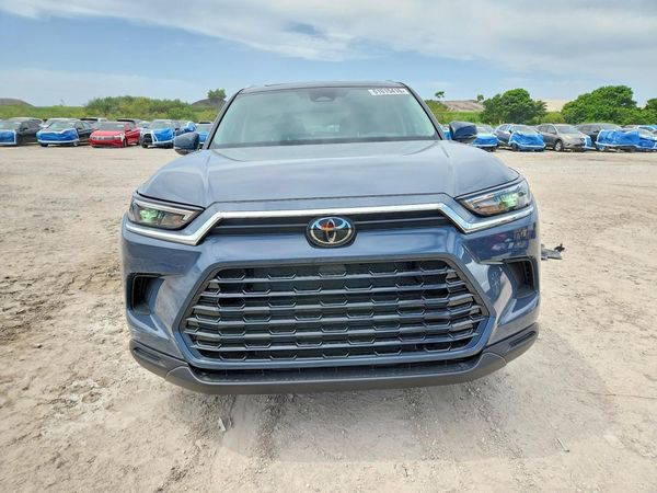 2026 TOYOTA GRAND HIGHLANDER