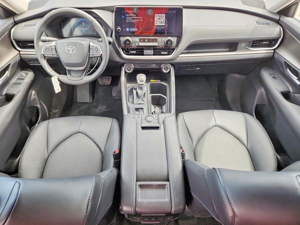 2026 TOYOTA GRAND HIGHLANDER