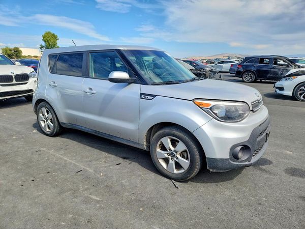 2018 KIA SOUL Base
