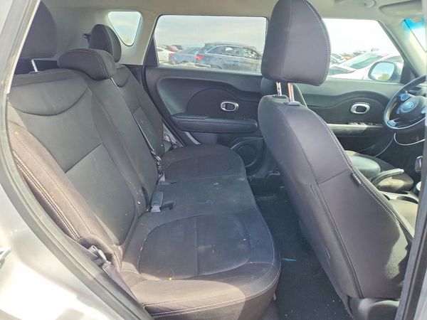 2018 KIA SOUL Base