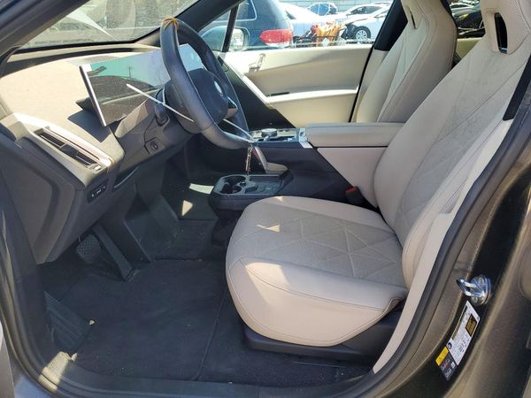 2025 BMW IX