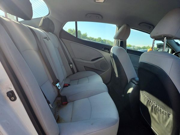 2015 KIA OPTIMA GL - Middle-low