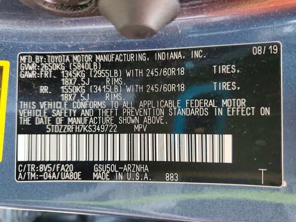 2019 TOYOTA HIGHLANDER LE/LE Plus