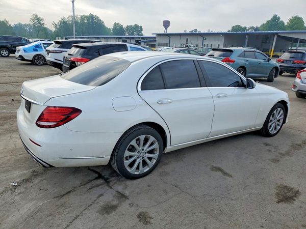 2017 MERCEDES-BENZ E