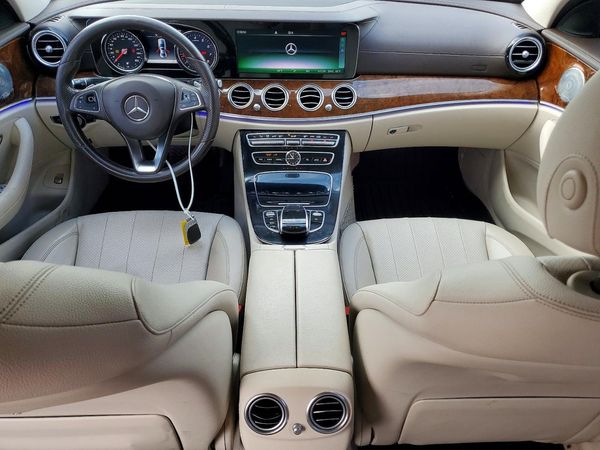 2017 MERCEDES-BENZ E