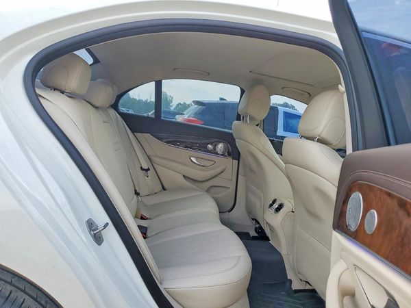 2017 MERCEDES-BENZ E