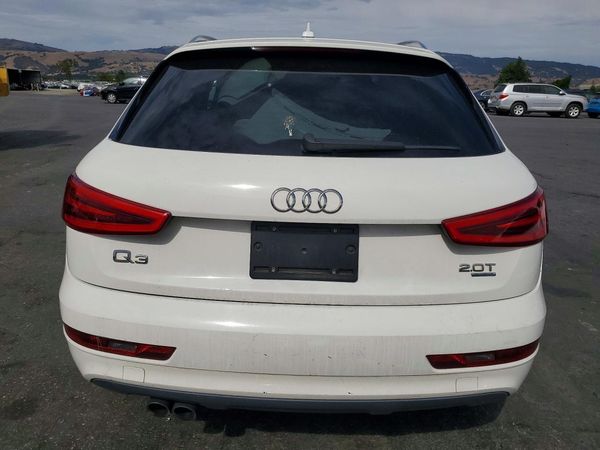 2015 AUDI Q3 quattro Premium Plus
