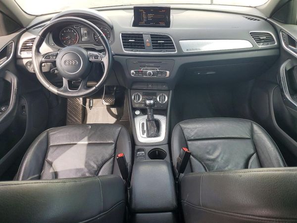 2015 AUDI Q3 quattro Premium Plus