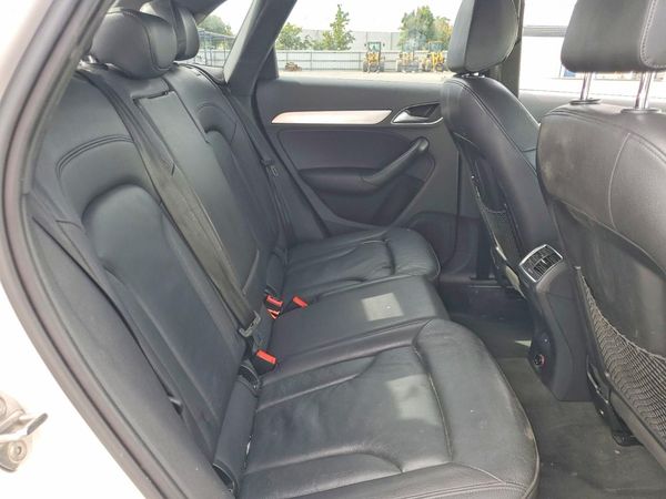 2015 AUDI Q3 quattro Premium Plus
