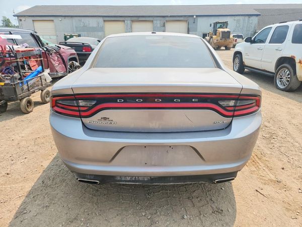 2016 DODGE CHARGER SXT