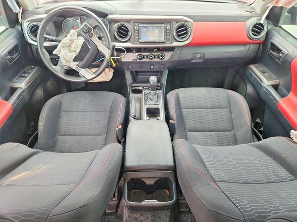 2017 TOYOTA TACOMA