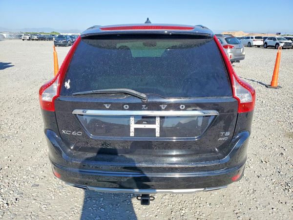 2016 VOLVO XC60