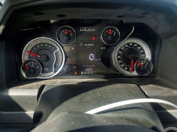 2017 RAM 1500 SLT