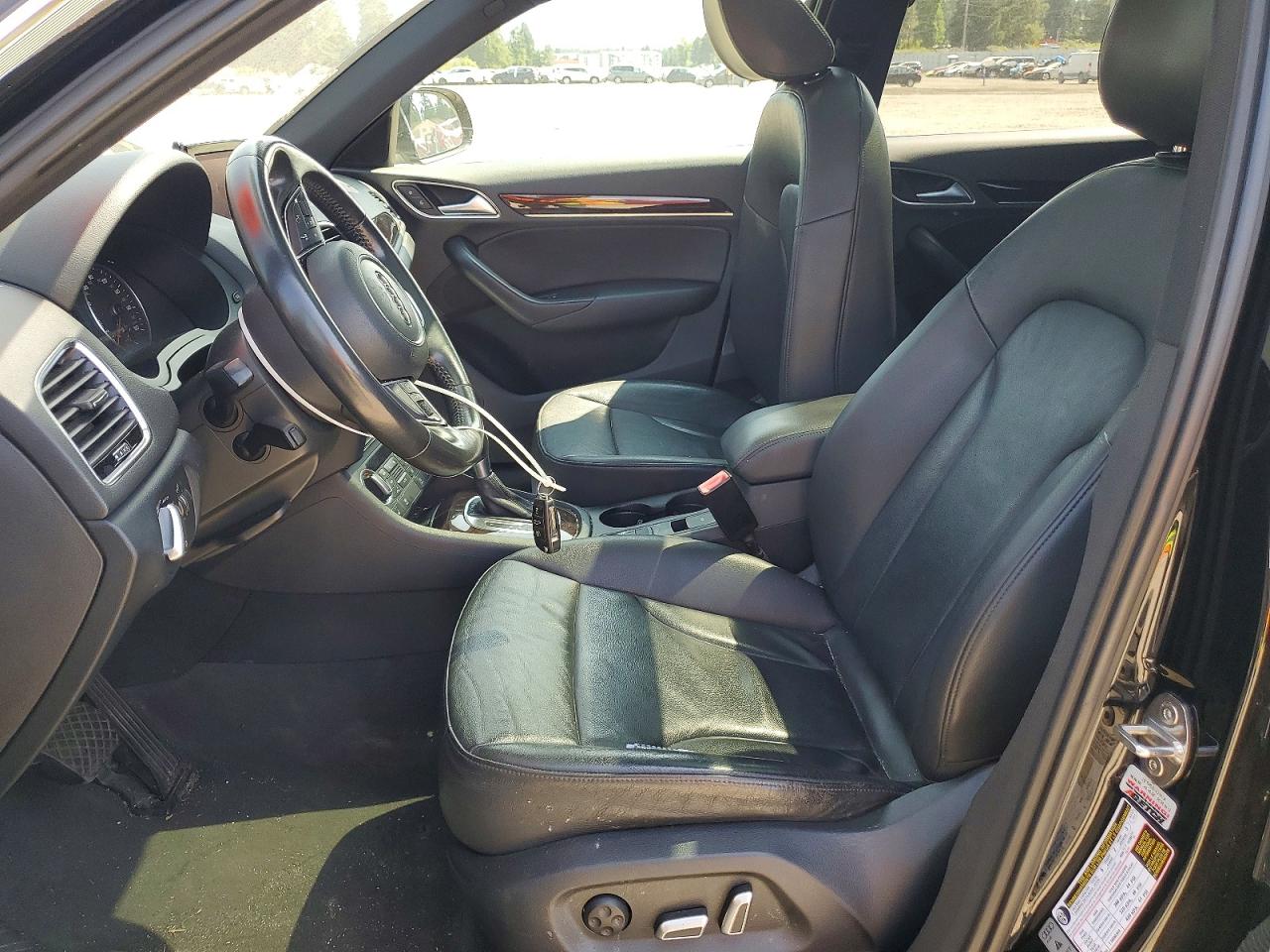 2016 AUDI Q3 Premium Plus