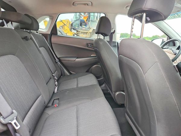 2022 HYUNDAI KONA