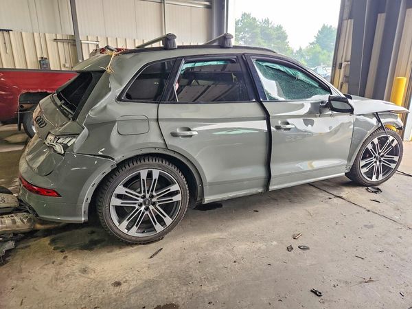 2019 AUDI SQ5