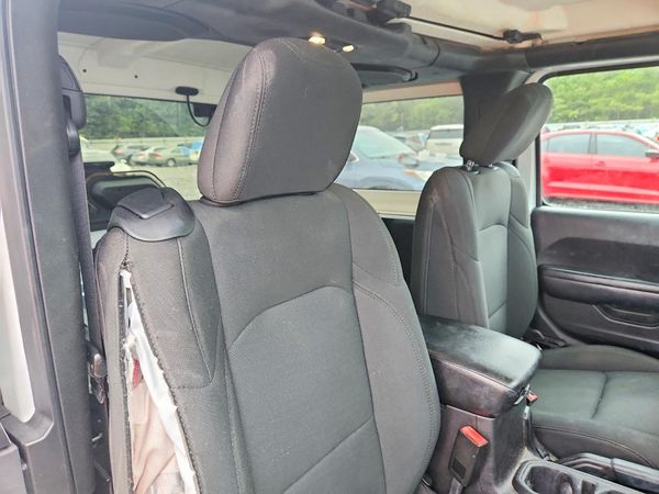 2019 JEEP WRANGLER SPORT