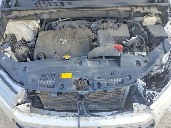 2017 TOYOTA HIGHLANDER SE/XLE