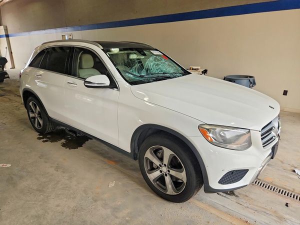 2016 MERCEDES-BENZ GLC GLC300