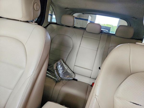 2016 MERCEDES-BENZ GLC GLC300