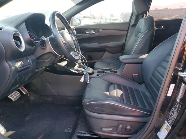 2024 KIA FORTE GT Line