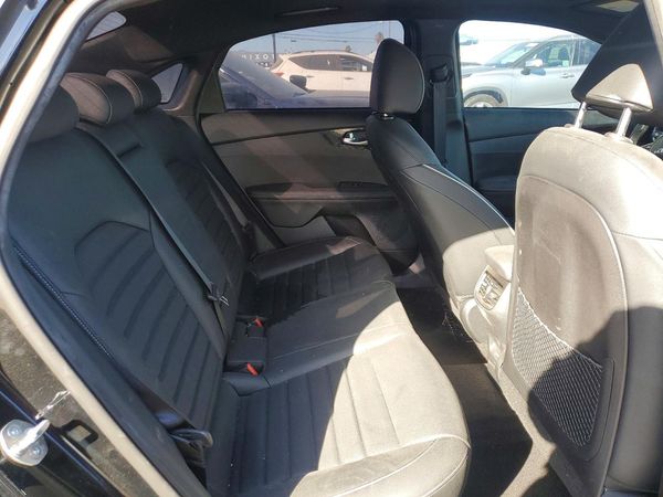 2024 KIA FORTE GT Line