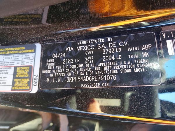 2024 KIA FORTE GT Line