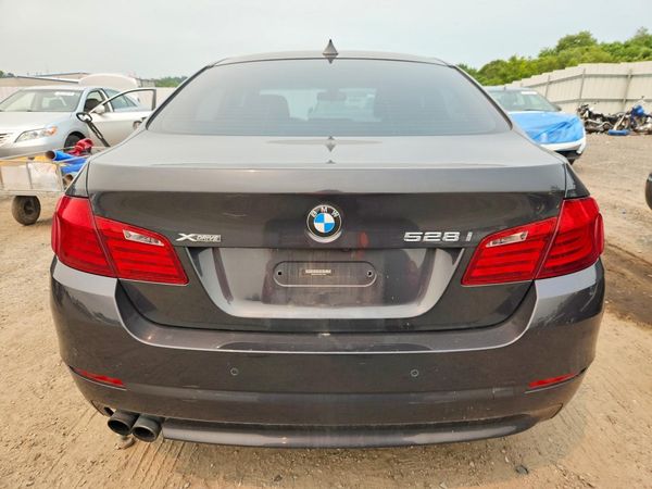 2013 BMW 528