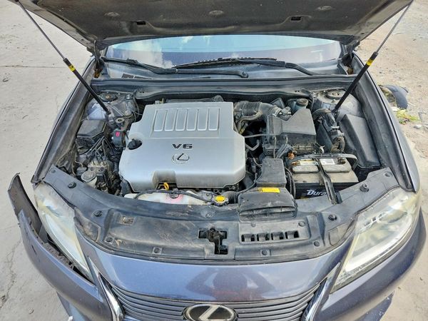 2015 LEXUS ES