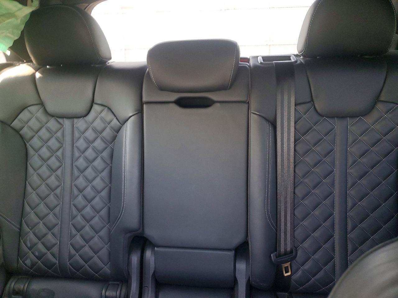 2024 AUDI SQ5 quattro Premium Plus