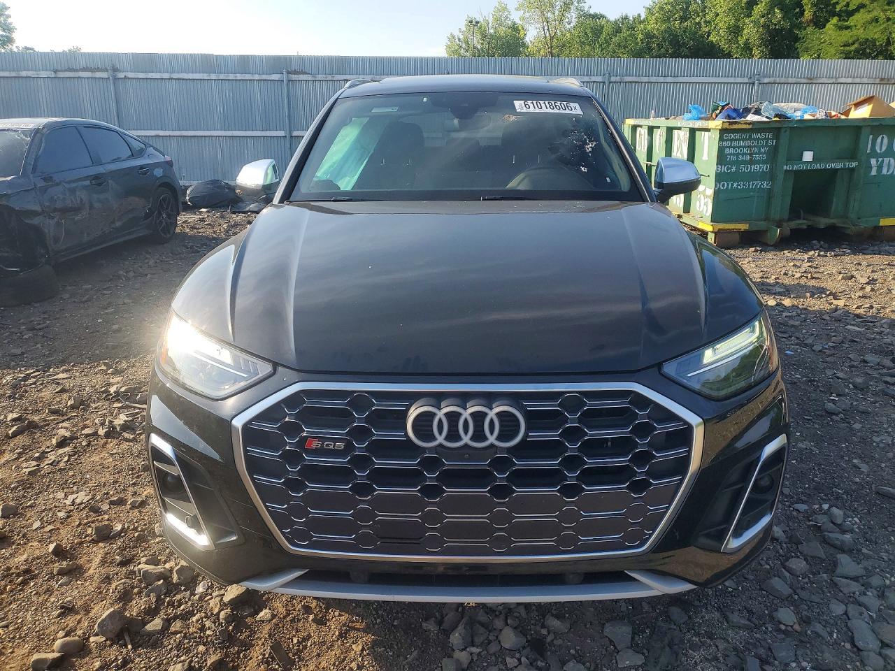 2024 AUDI SQ5 quattro Premium Plus
