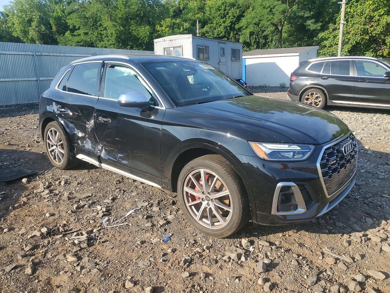 2024 AUDI SQ5 quattro Premium Plus