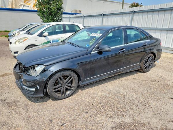 2012 MERCEDES-BENZ C
