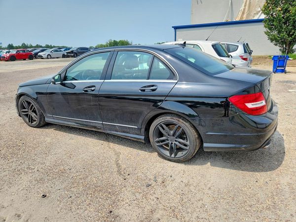 2012 MERCEDES-BENZ C