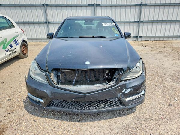 2012 MERCEDES-BENZ C