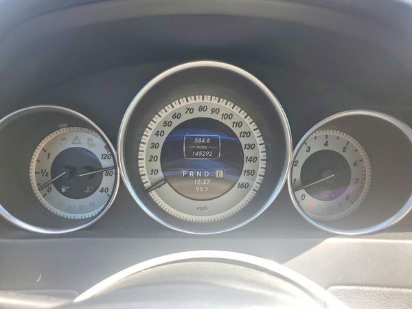 2012 MERCEDES-BENZ C