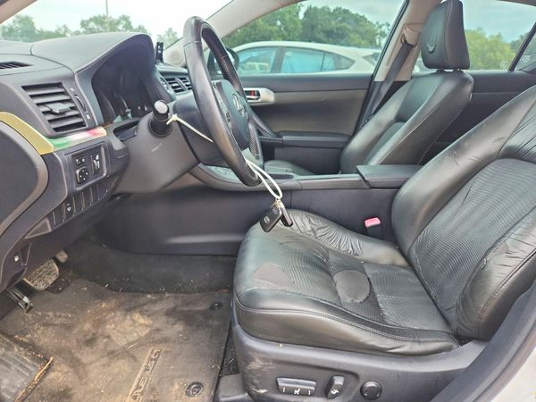 2012 LEXUS CT 200h