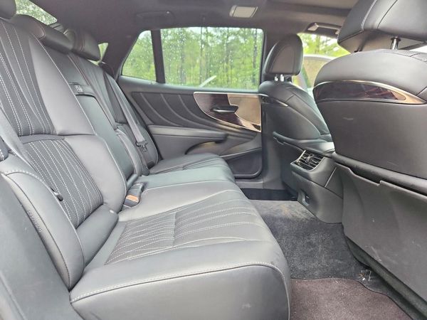 2022 LEXUS LS 500 500 Core