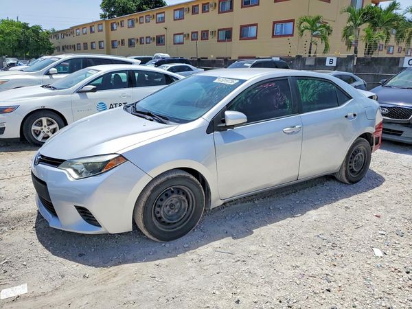 2016 TOYOTA COROLLA