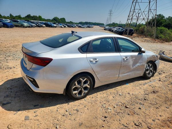 2021 KIA FORTE FE, LXS