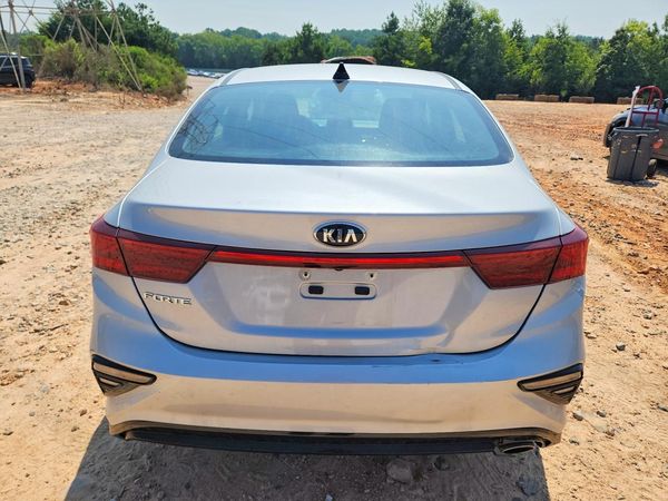 2021 KIA FORTE FE, LXS