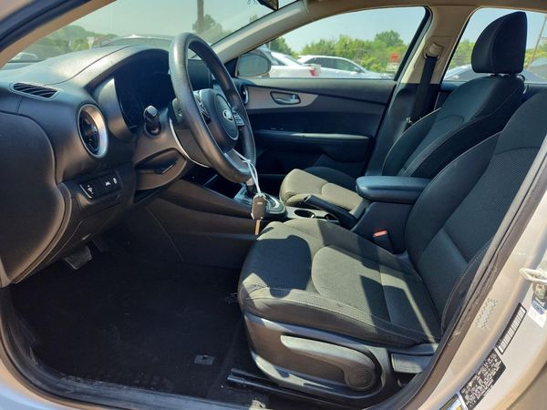 2021 KIA FORTE FE, LXS