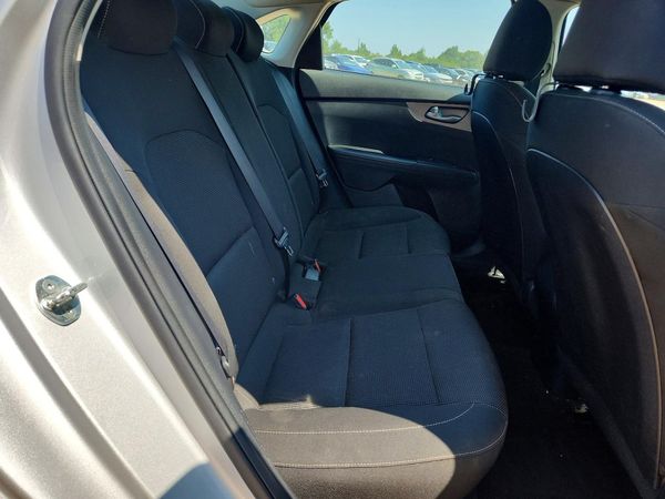 2021 KIA FORTE FE, LXS