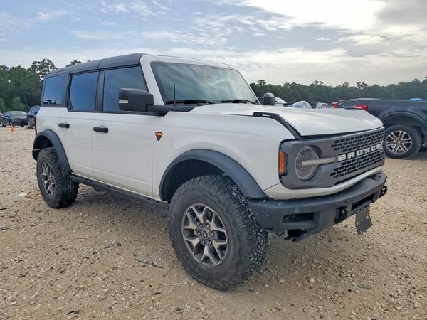 2024 FORD BRONCO Badlands