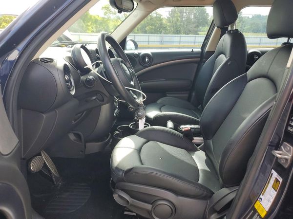 2016 MINI COOPER
