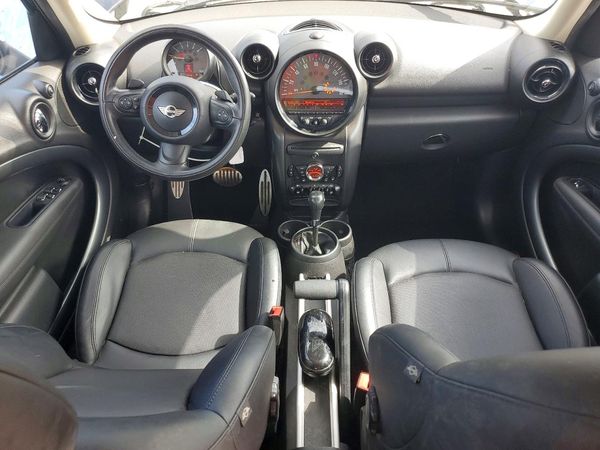 2016 MINI COOPER