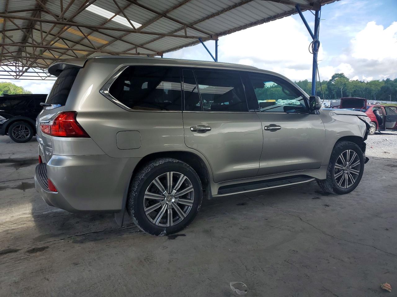 2017 LEXUS LX 570