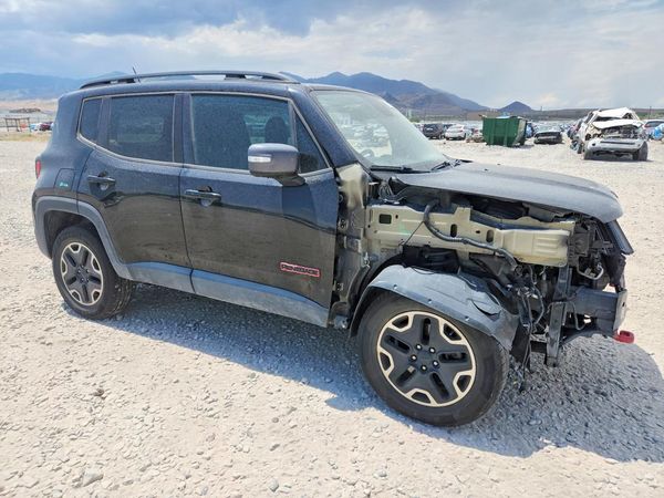 2016 JEEP RENEGADE TRAILHAWK 4X4