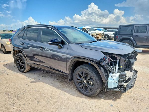 2025 TOYOTA RAV4 XSE