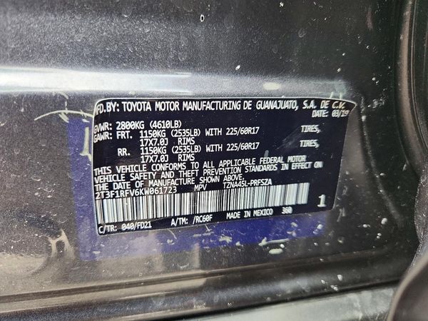 2025 TOYOTA RAV4 XSE